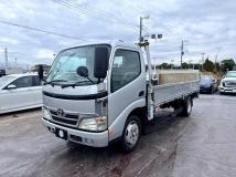 2004 Toyota Dyna Truck
