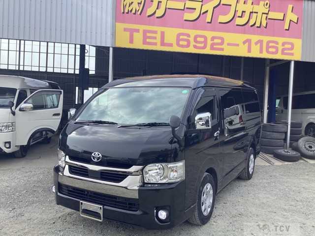 2022 Toyota Hiace Van