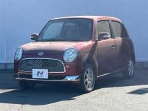 2005 Daihatsu Miragino