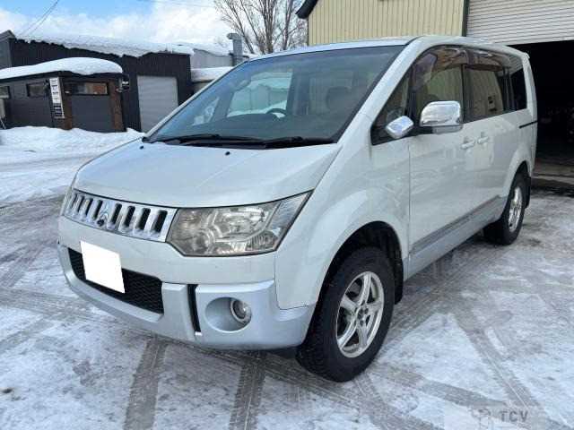 2008 Mitsubishi Delica D5