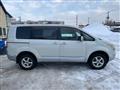 2008 Mitsubishi Delica D5