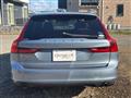 2017 Volvo V90