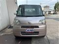 2011 Daihatsu Tanto