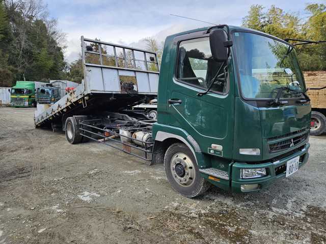 2007 Mitsubishi Fighter