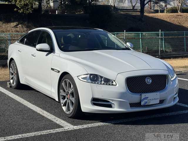 2013 Jaguar XJ Series
