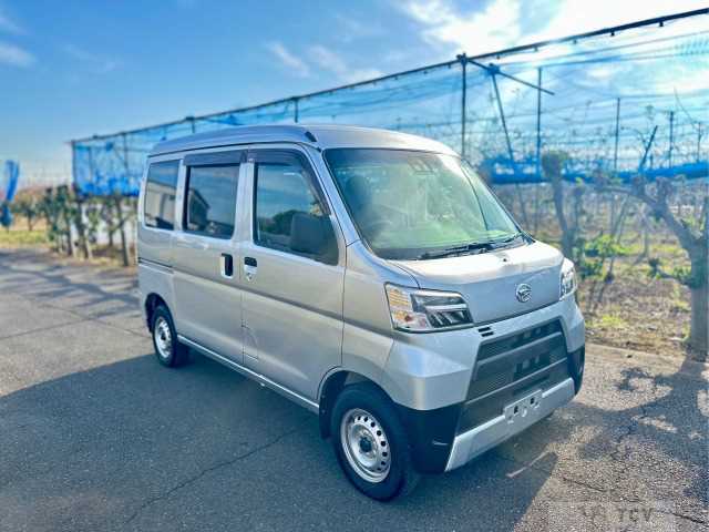 2021 Daihatsu Hijet Cargo