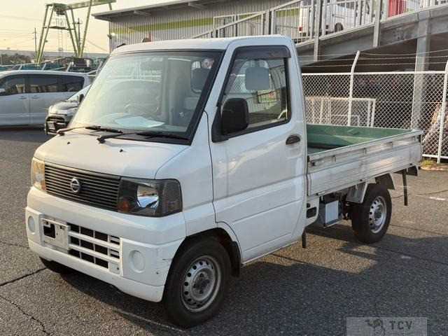 2003 Nissan Clipper Truck