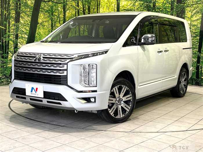 2024 Mitsubishi Delica D5