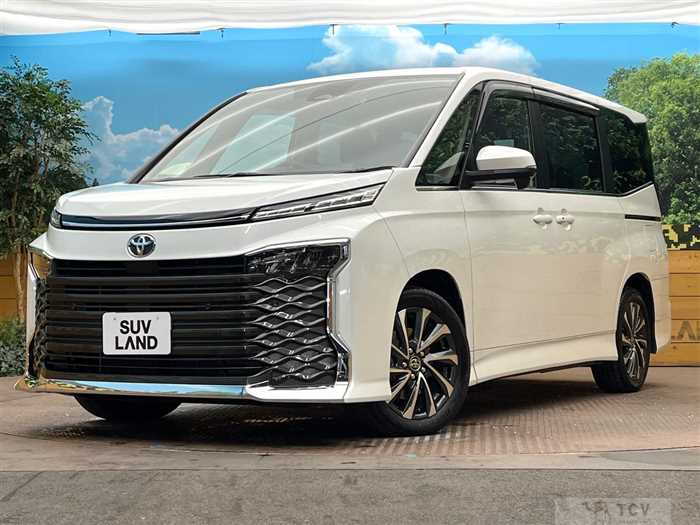 2025 Toyota Voxy