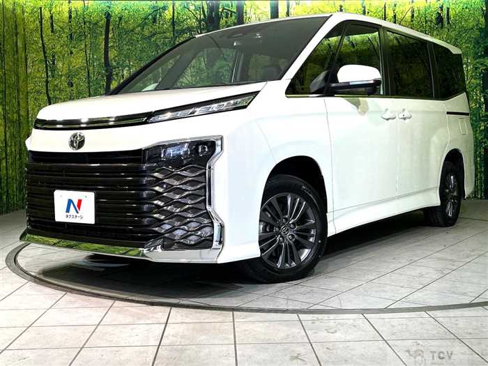 2025 Toyota Voxy