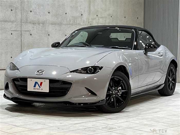 2025 Mazda Roadster