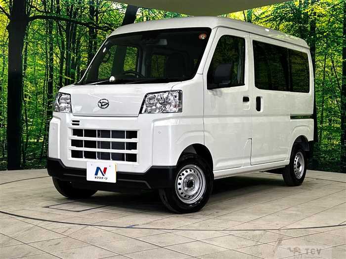 2025 Daihatsu Hijet Cargo