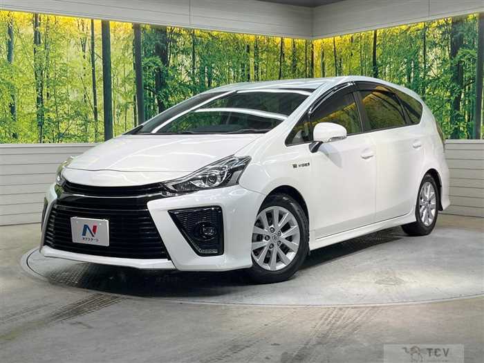 2015 Toyota PRIUS α