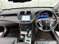 2011 Toyota Crown Hybrid