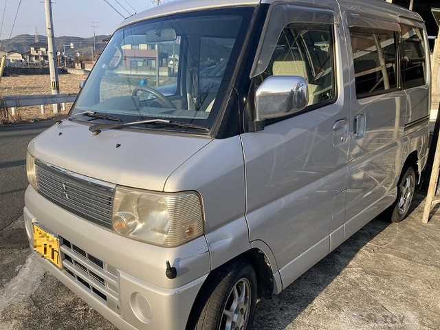 2002 Mitsubishi Town Box