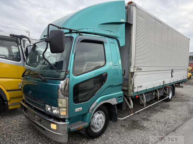 2005 Mitsubishi Fighter