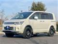 2015 Mitsubishi Delica D5