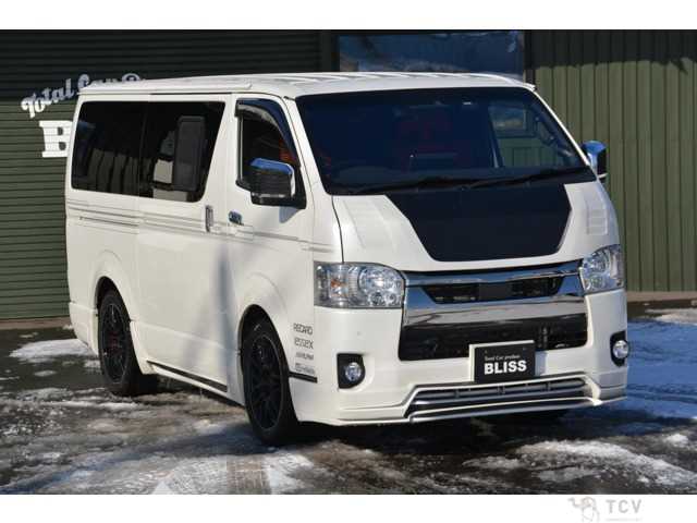 2022 Toyota Hiace Van