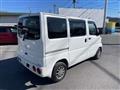 2011 Nissan Clipper Van