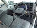2003 Mazda Titan Dash