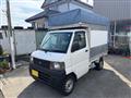 2004 Mitsubishi Minicab Truck