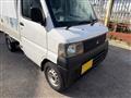 2004 Mitsubishi Minicab Truck