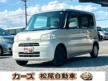 2010 Daihatsu Tanto