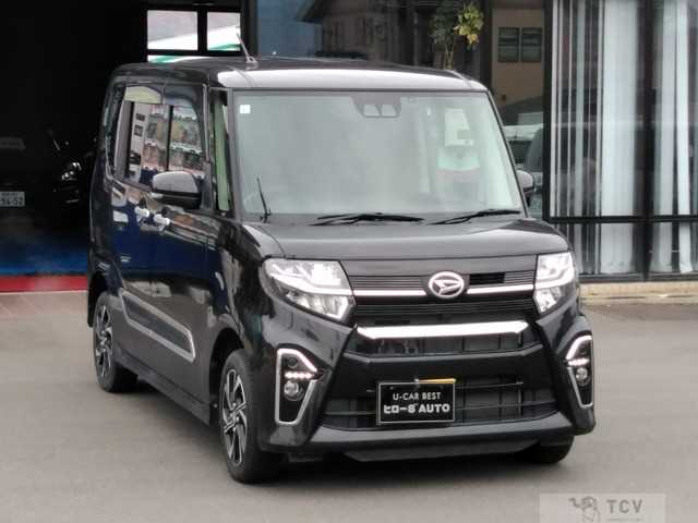2021 Daihatsu Tanto Custom