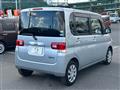 2011 Daihatsu Tanto