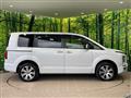 2022 Mitsubishi Delica D5
