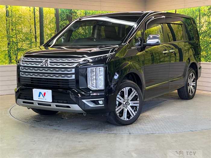 2024 Mitsubishi Delica D5
