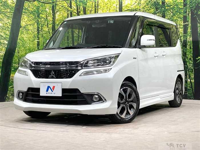 2016 Mitsubishi Delica D2