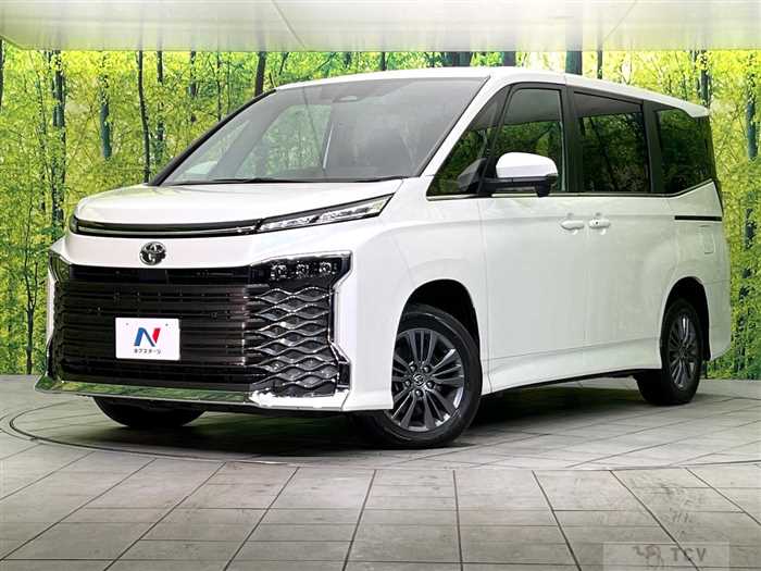 2025 Toyota Voxy