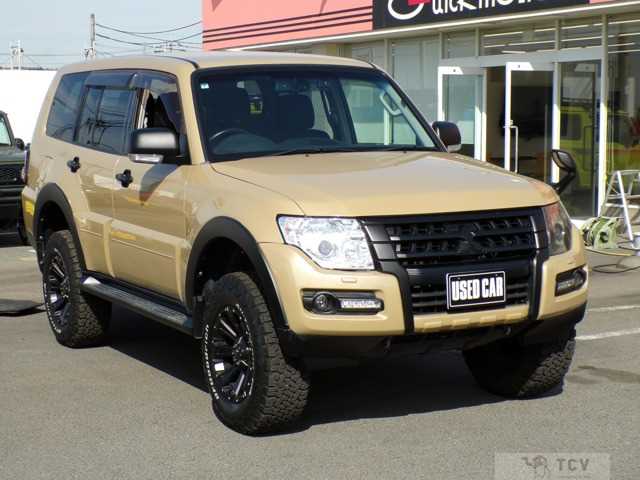 2006 Mitsubishi Pajero