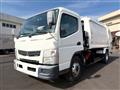 2014 Mitsubishi Canter
