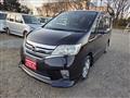 2011 Nissan Serena