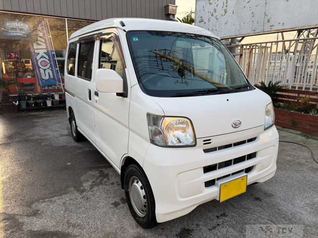 2014 Daihatsu Hijet Cargo