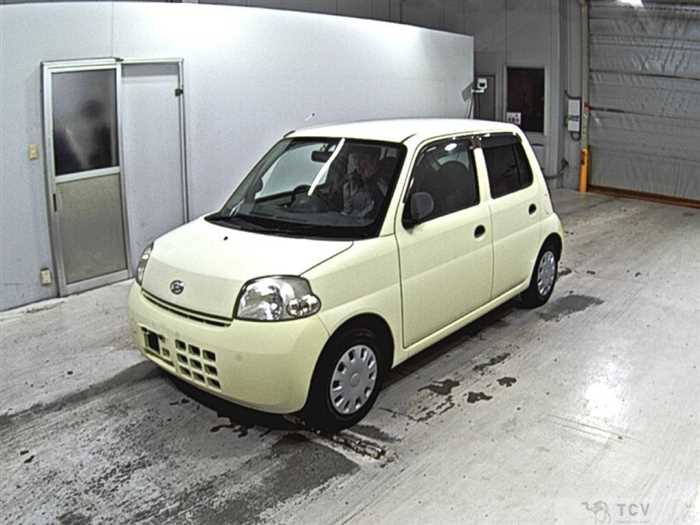 2011 Daihatsu Esse