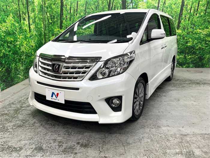 2013 Toyota Alphard