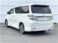 2013 Toyota Vellfire