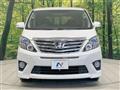 2013 Toyota Alphard