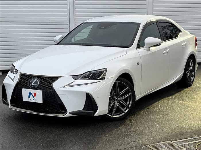 2017 Lexus IS