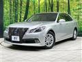 2013 Toyota Crown Hybrid