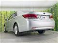 2013 Toyota Crown Hybrid