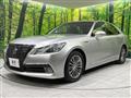 2014 Toyota Crown Hybrid