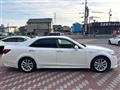 2014 Toyota Crown Hybrid