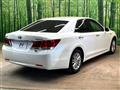 2015 Toyota Crown Hybrid