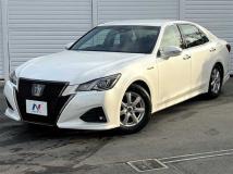 2017 Toyota Crown Hybrid