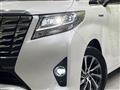 2015 Toyota Alphard Hybrid