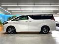 2016 Toyota Alphard Hybrid